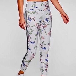 Athleta Contender 7/8 Tight Leggings White Blossom Floral Side Stripe Small